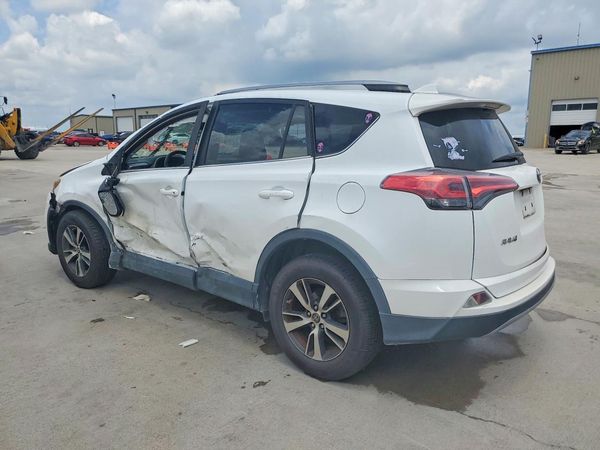 2018 TOYOTA RAV4 Adventure/XLE