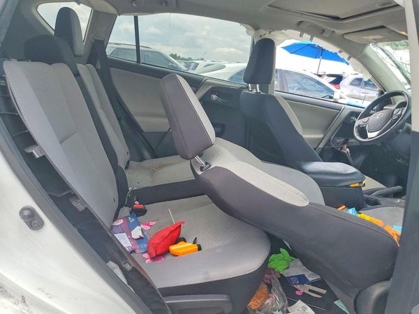 2018 TOYOTA RAV4 Adventure/XLE