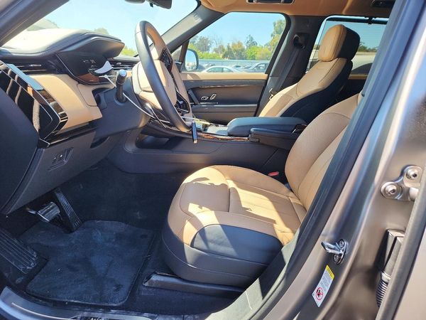 2025 LAND ROVER RANGE ROVER SPORT