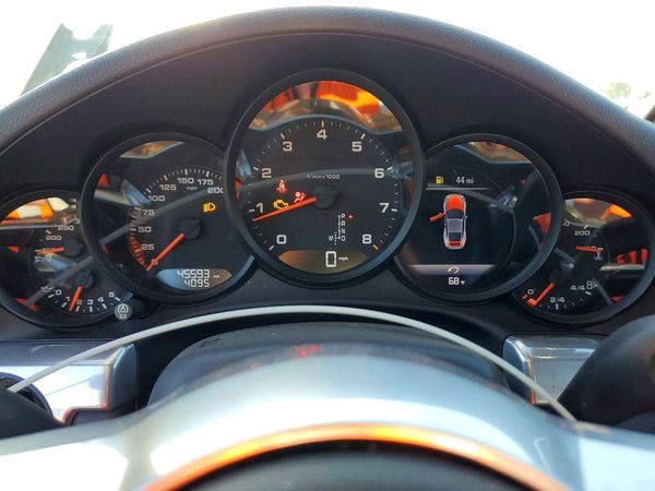 2018 PORSCHE 911