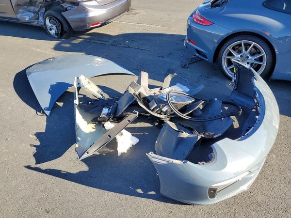 2018 PORSCHE 911
