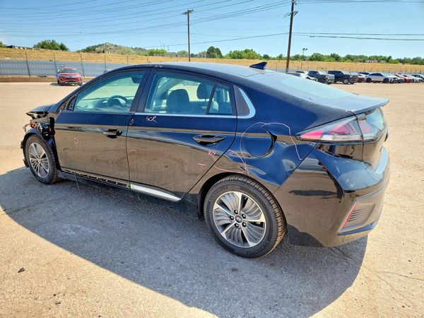 2022 HYUNDAI IONIQ SEL