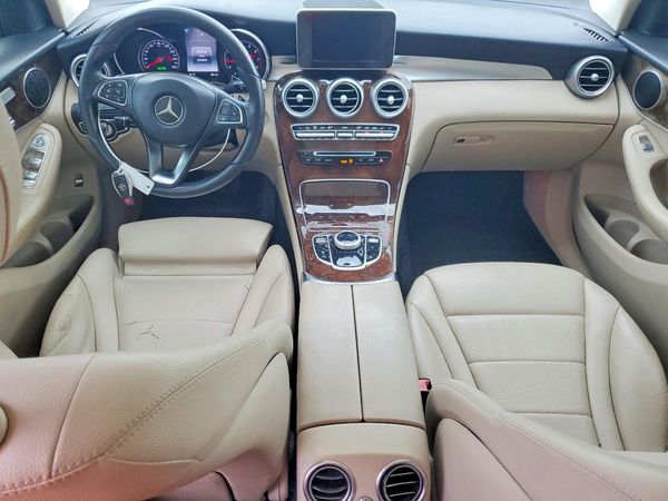 2018 MERCEDES-BENZ GLC GLC300