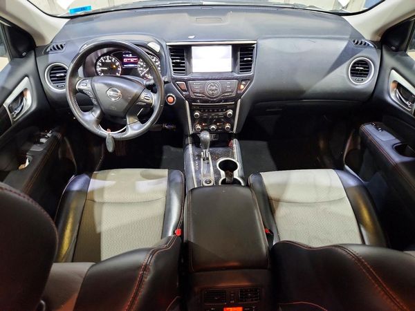 2020 NISSAN PATHFINDER SV