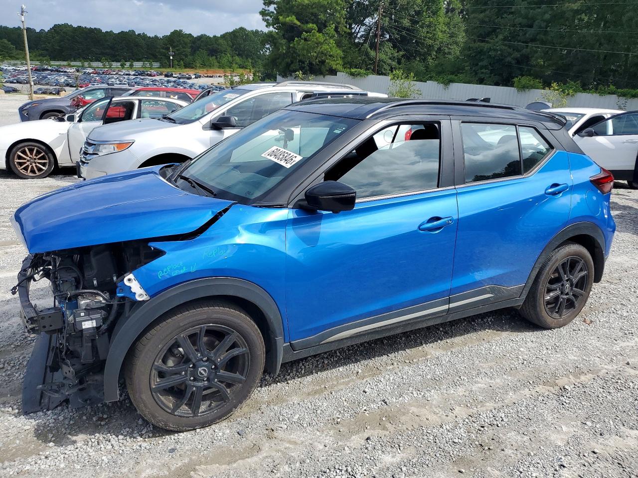 2023 NISSAN KICKS SR