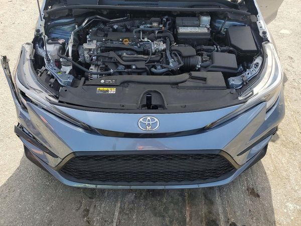 2025 TOYOTA COROLLA SE