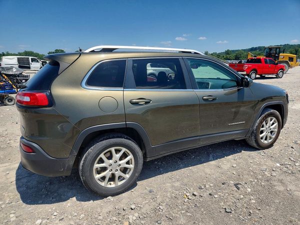 2015 JEEP CHEROKEE LATITUDE 4X4