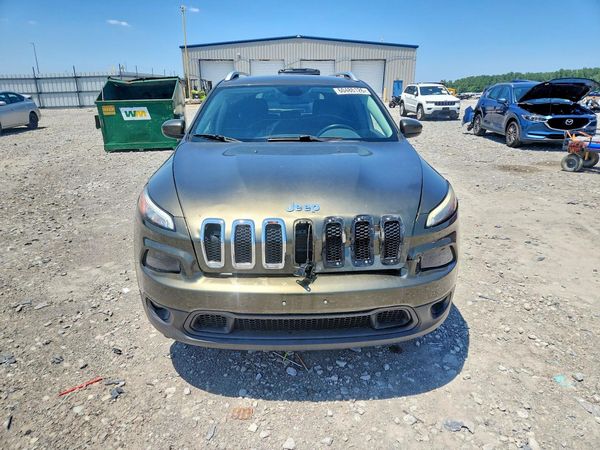 2015 JEEP CHEROKEE LATITUDE 4X4