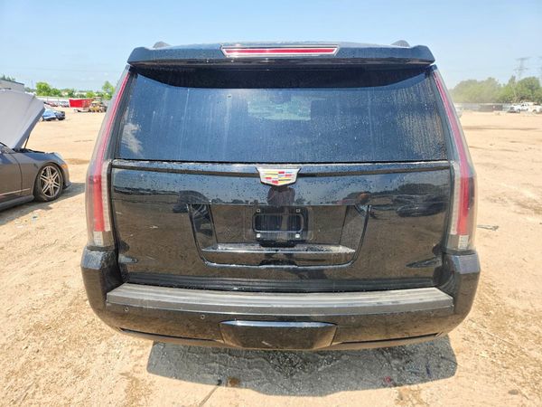2016 CADILLAC ESCALADE Platinum