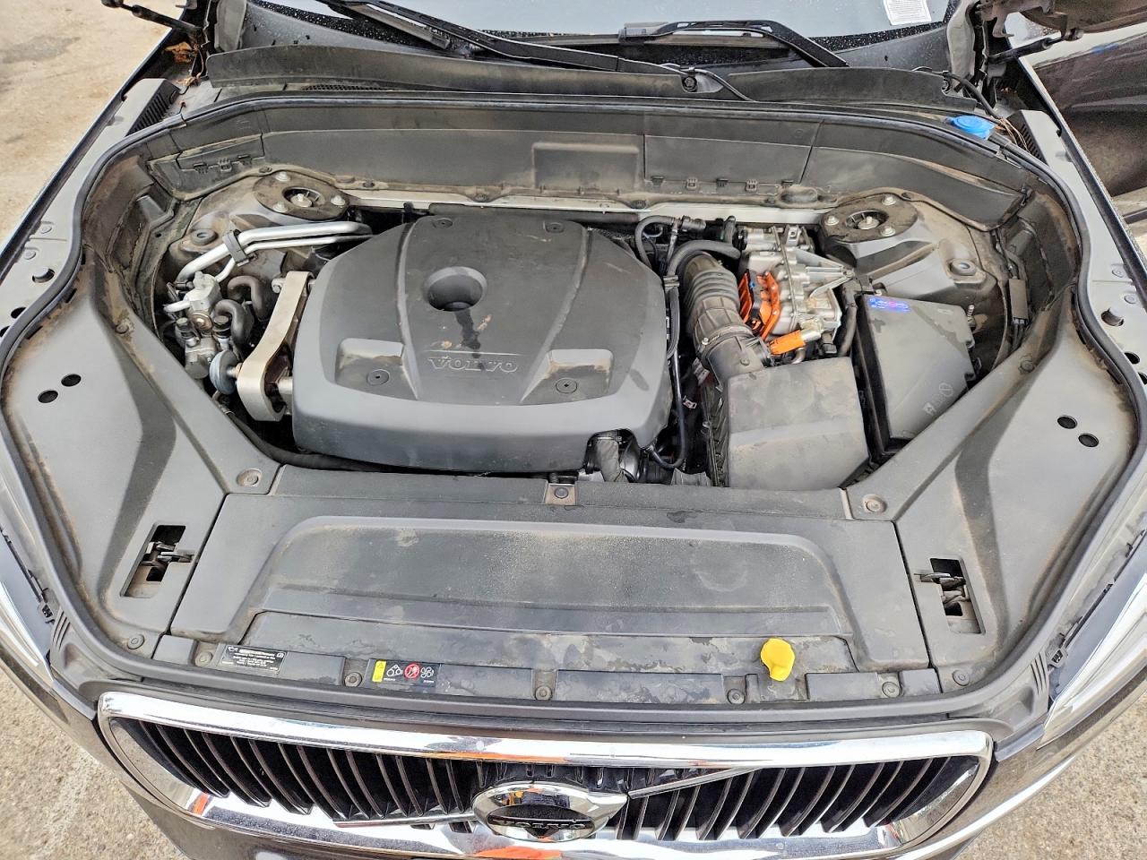 2016 VOLVO XC90 SV42 Momentum