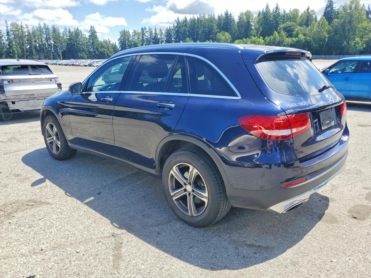 2017 MERCEDES-BENZ GLC GLC300