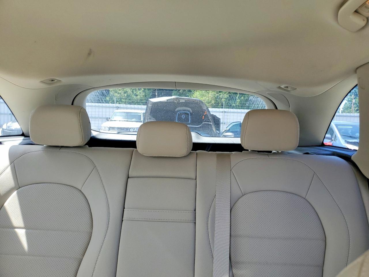 2017 MERCEDES-BENZ GLC GLC300