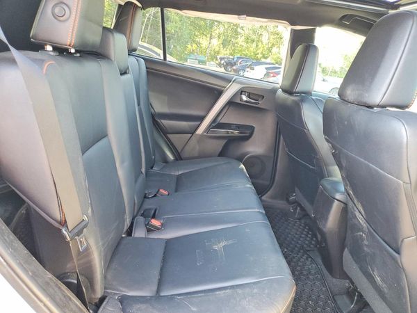 2016 TOYOTA RAV4 SE (S Grade)