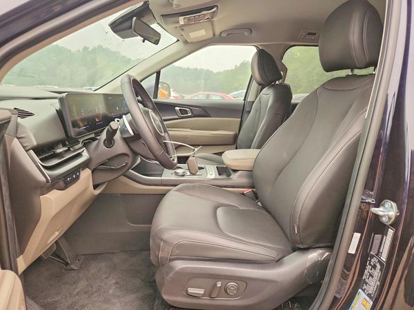 2026 KIA CARNIVAL LXS
