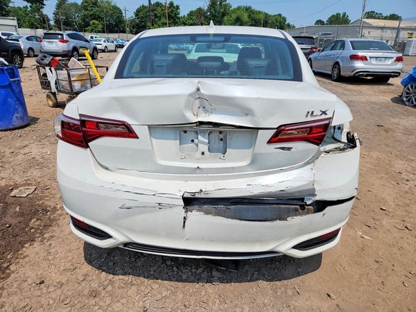 2016 ACURA ILX Base/Acura Watch Plus