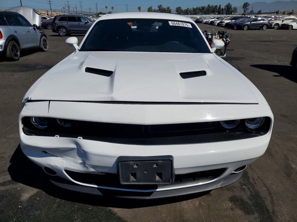 2021 DODGE CHALLENGER SXT