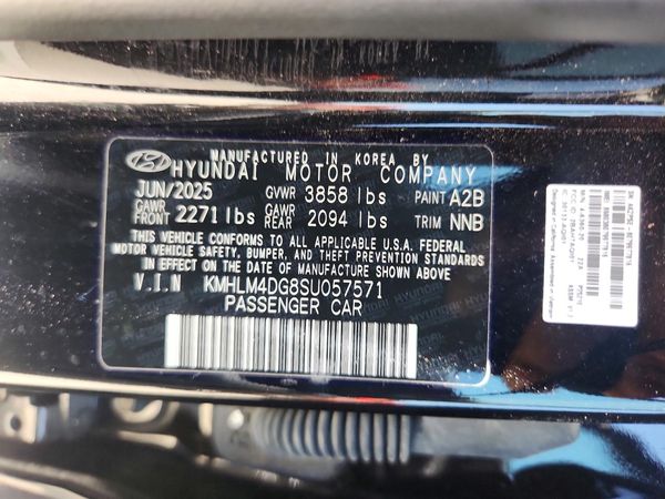 2025 HYUNDAI ELANTRA SEL Sport