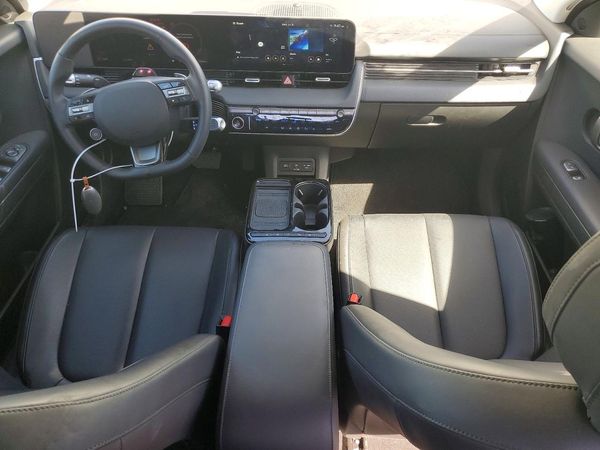 2025 HYUNDAI IONIQ 5 SEL