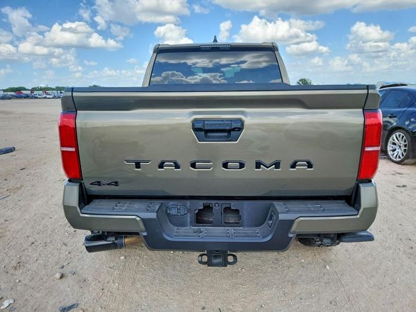 2025 TOYOTA TACOMA