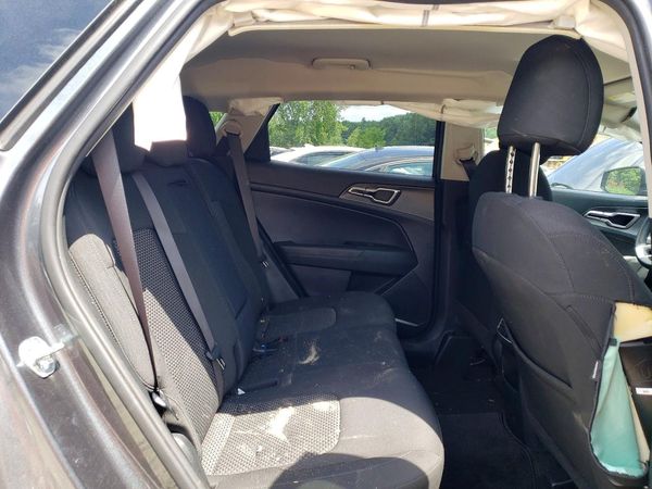 2023 KIA SPORTAGE LX