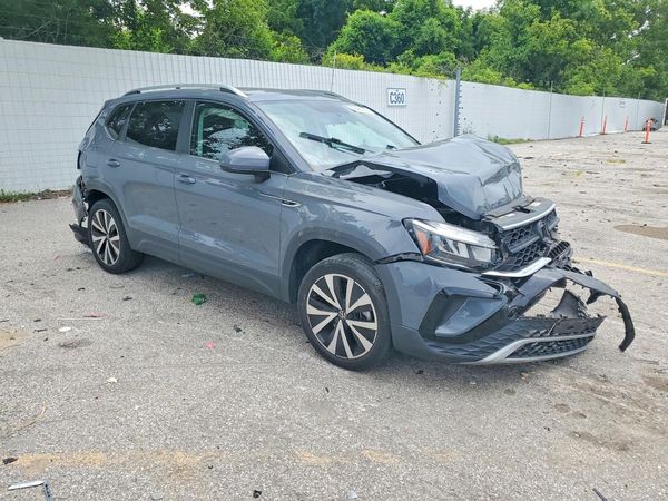 2022 VOLKSWAGEN TAOS