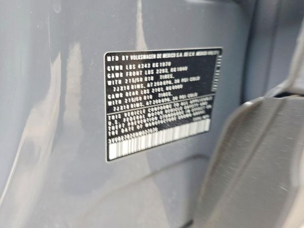 2022 VOLKSWAGEN TAOS