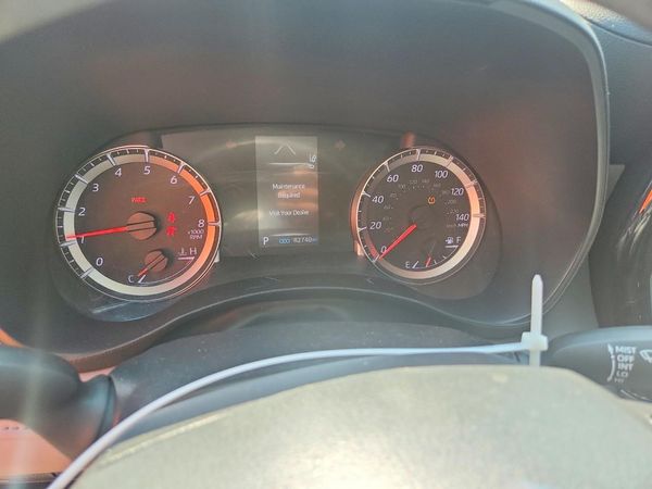 2022 TOYOTA HIGHLANDER L