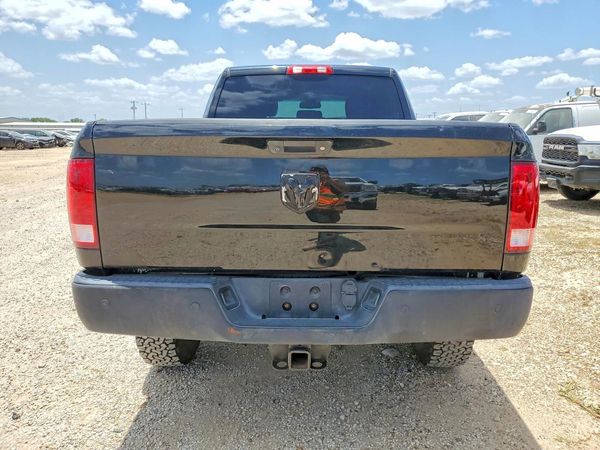 2016 RAM 2500 ST