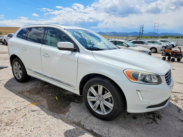 2016 VOLVO XC60