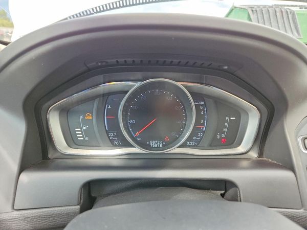 2016 VOLVO XC60