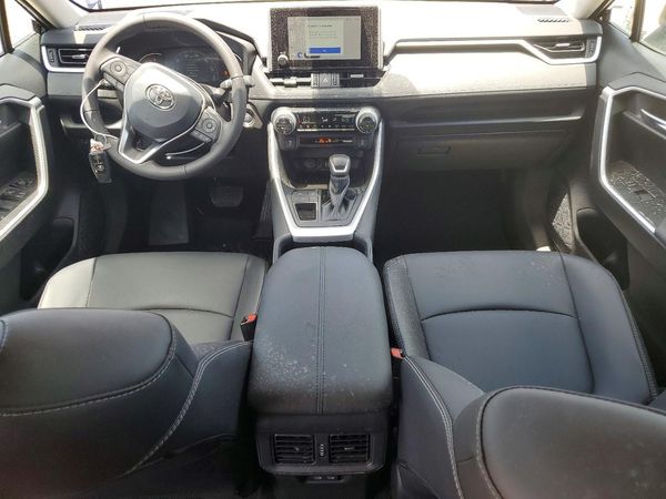 2025 TOYOTA RAV4