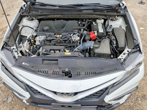 2024 TOYOTA CAMRY SE — Engine bay