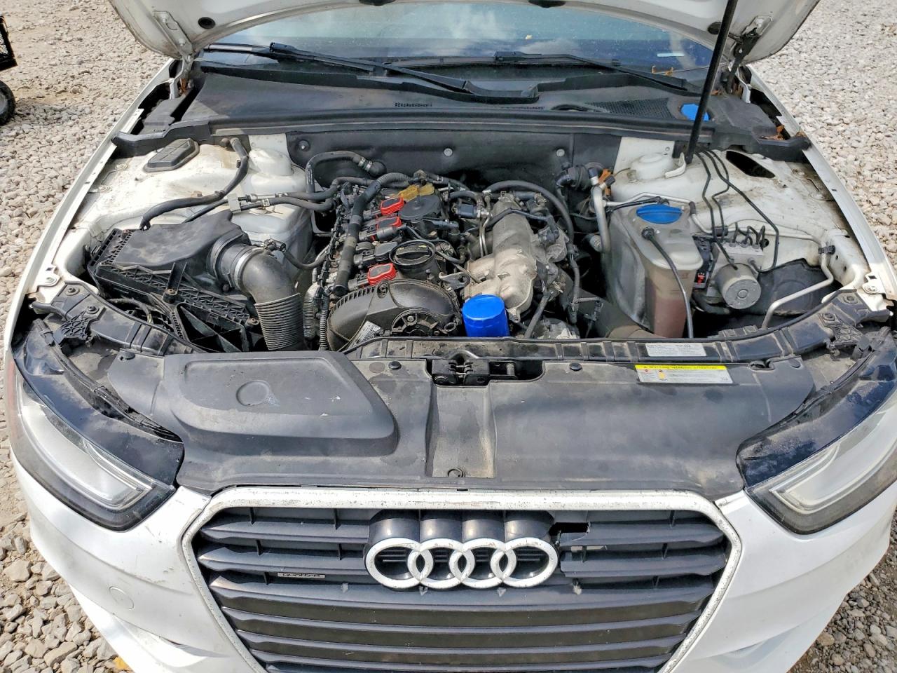 2015 AUDI A4 quattro Premium
