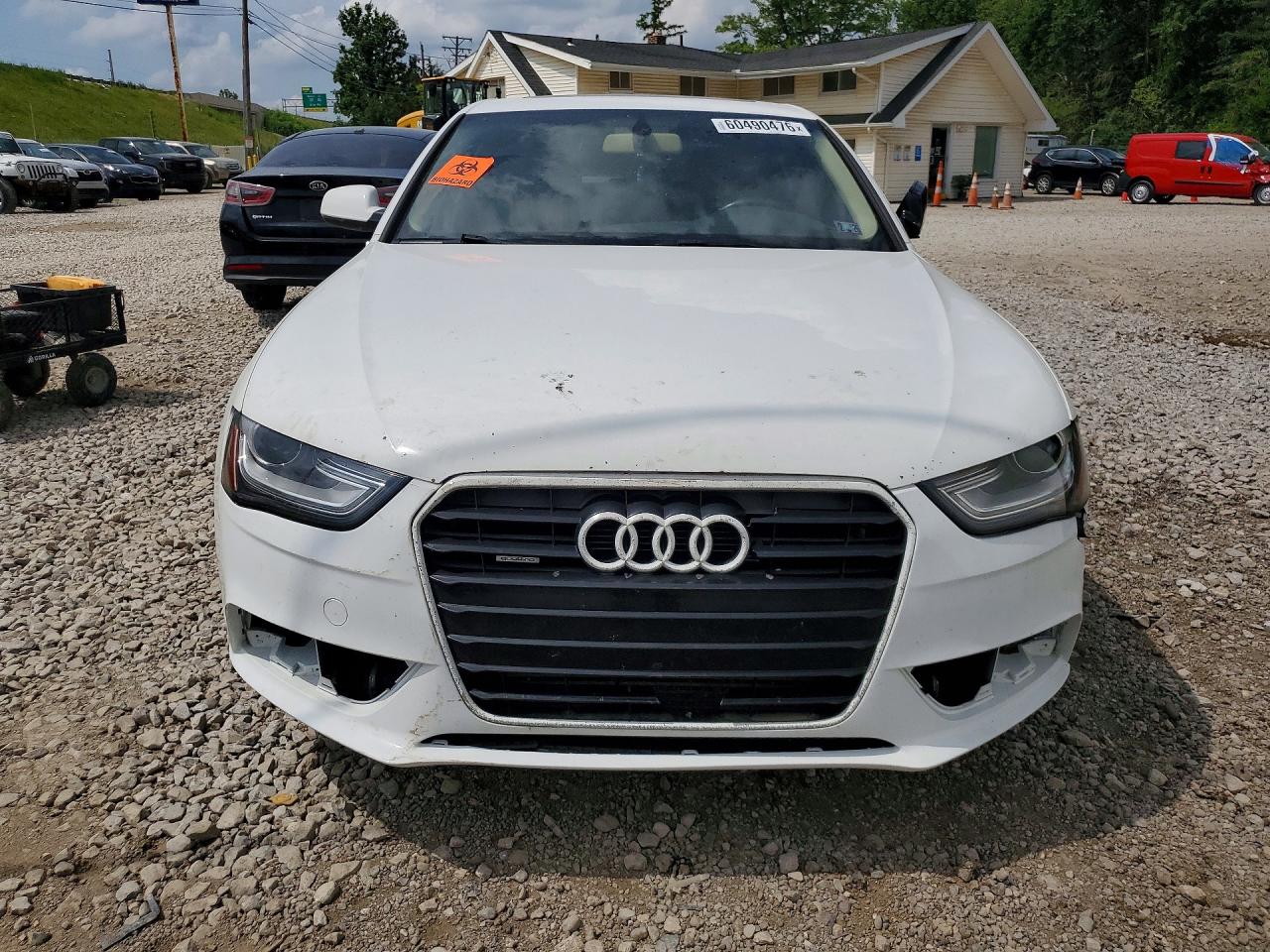 2015 AUDI A4 quattro Premium
