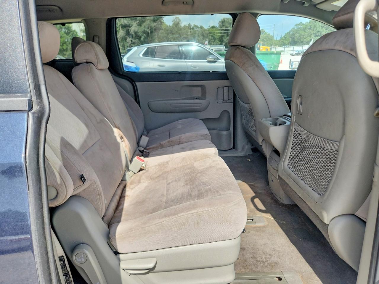 2015 KIA SEDONA GL - Middle-low