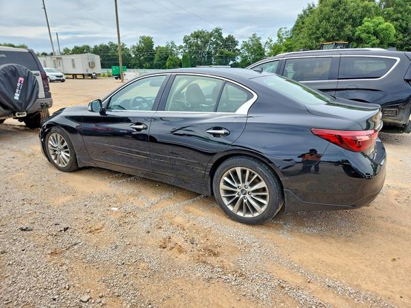 2019 INFINITI Q50