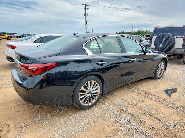 2019 INFINITI Q50
