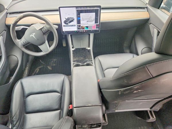 2021 TESLA MODEL Y