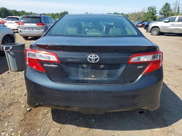 2012 TOYOTA CAMRY
