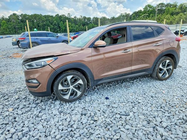 2016 HYUNDAI TUCSON