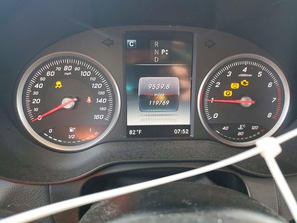 2016 MERCEDES-BENZ GLC GLC300 Base-4M