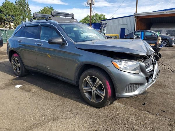 2016 MERCEDES-BENZ GLC GLC300 Base-4M