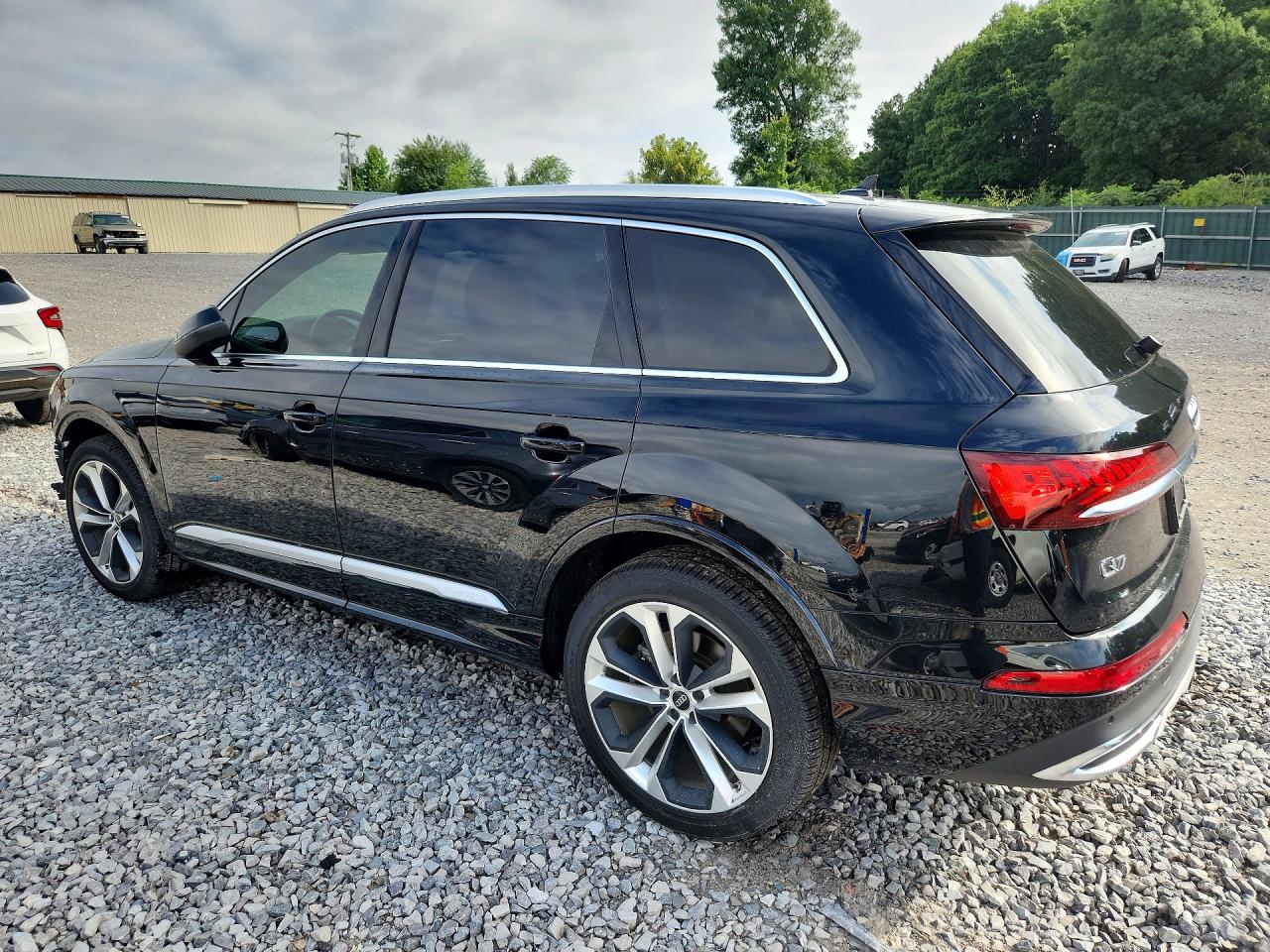 2022 AUDI Q7 quattro Premium Plus