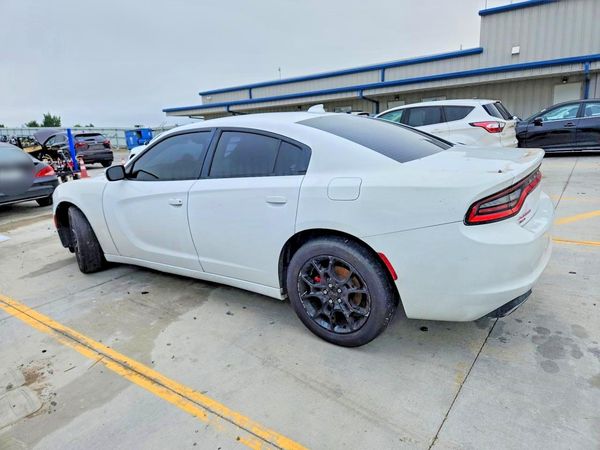 2016 DODGE CHARGER SXT