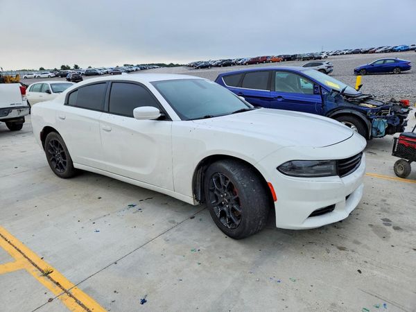 2016 DODGE CHARGER SXT