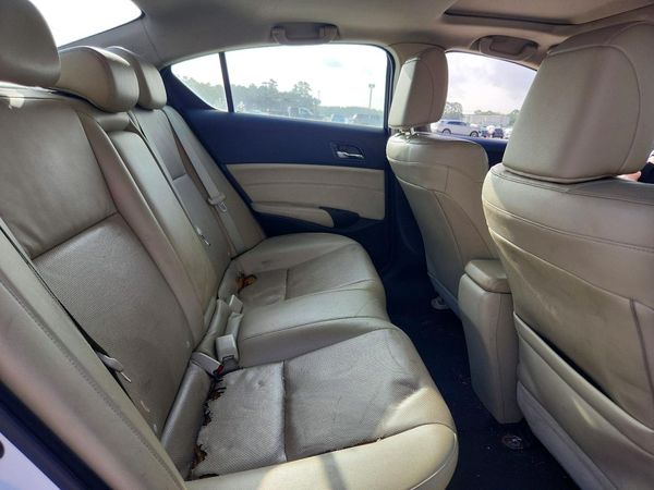 2013 ACURA ILX 20 PREMIUM