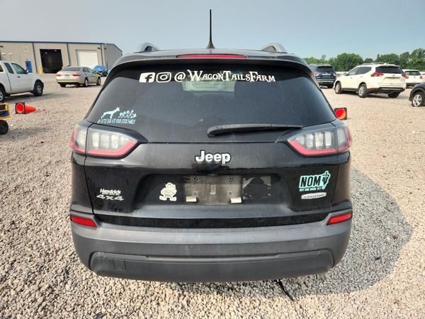 2019 JEEP CHEROKEE LATITUDE 4X4