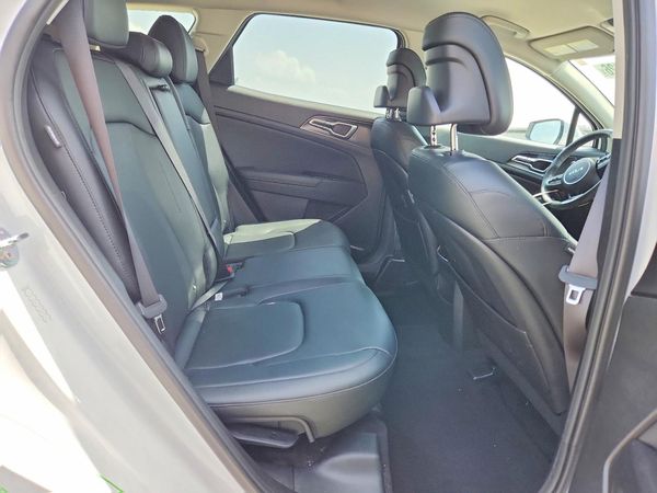 2025 KIA SPORTAGE