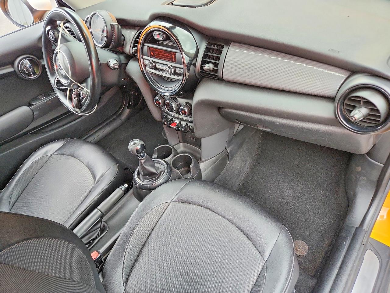 2015 MINI COOPER