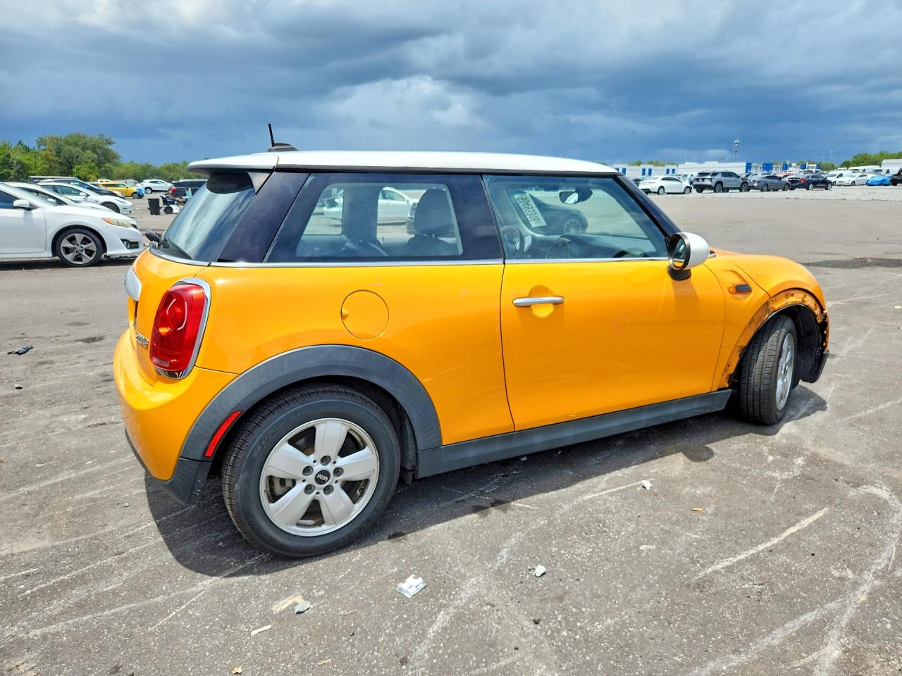 2015 MINI COOPER